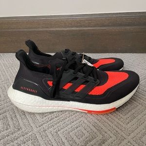 ADIDAS ULTRA BOOST 21